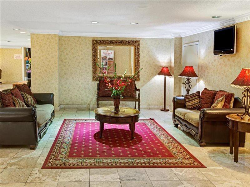 Ramada Overland Park Mission エクステリア 写真
